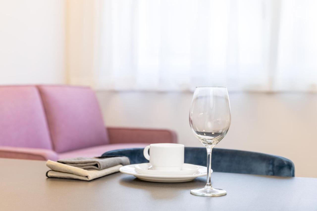 Minerva Guesthouse Тренто Экстерьер фото